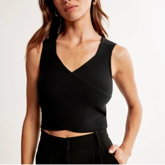 Abercrombie & Fitch Tops - ABERCROMBIE BLACK LUXE LOFT WRAP TOP--SWEATER TANK--CROPPED--SIZE SMALL--EUC